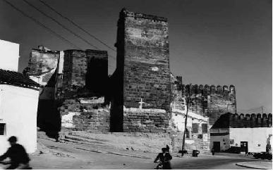 PUERTA_DE_SEVILLA_1965
