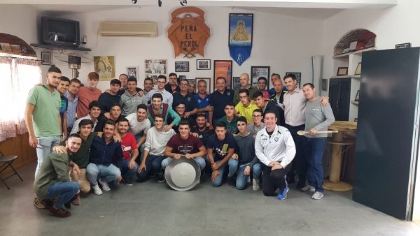 COMIDA XXXI CAMPEONATO FUTBITO PEÑA “EL PEROL”